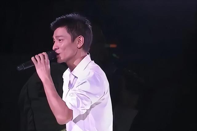 刘德华唯一想要“越轨”的女人,他俩之间,早已超越爱情