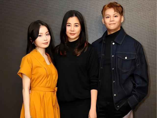 郑伊健护妻心切：但这一次，谁也救不了“亲日”的蒙嘉慧