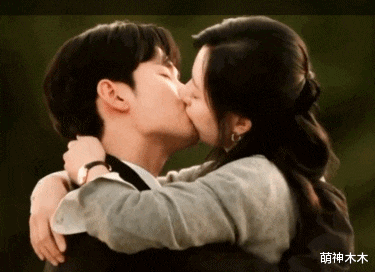 韩娱圈又传噩耗！25岁金赛纶轻生，曾跟金秀贤传绯闻，因酒驾毁星途