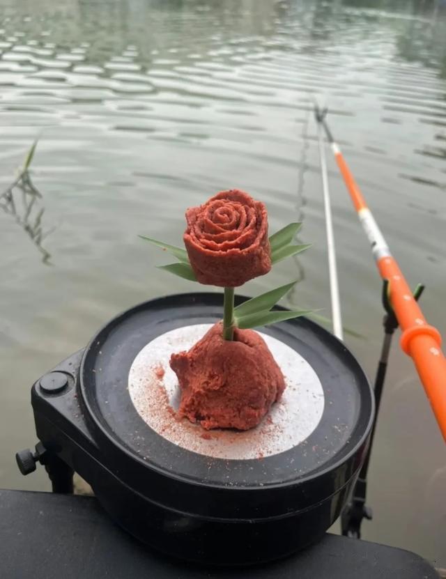 为什么禁渔期也允许一人一竿钓？笑死了，这是对钓鱼佬最大的恶意