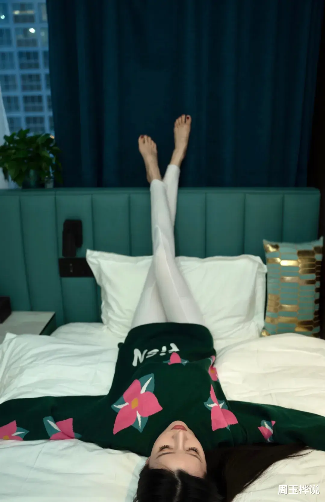 By2孙涵玲珑有致 大长腿脚丫 身材太好了