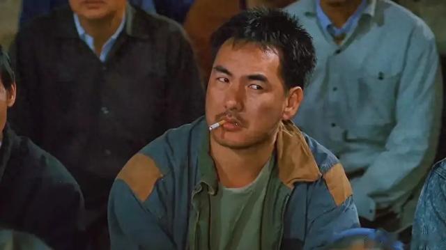 元家班元奎‘悄无声息’离世，成龙发文悼念引发热议