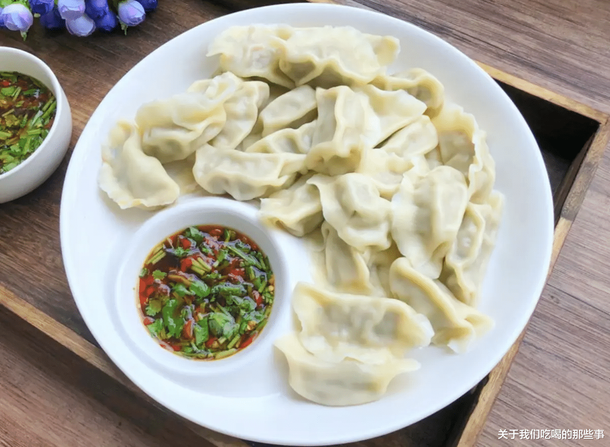 牛肉馅饺子怎么调馅？记住“多加1样、不放1样”，不腥不柴，贼香