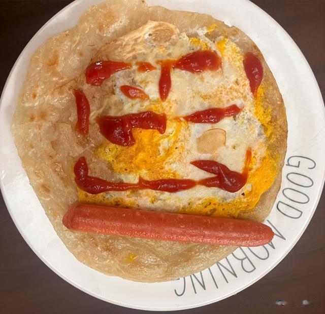 女子回娘家,老公在朋友圈晒伙食,网友笑了:没对比就没伤害