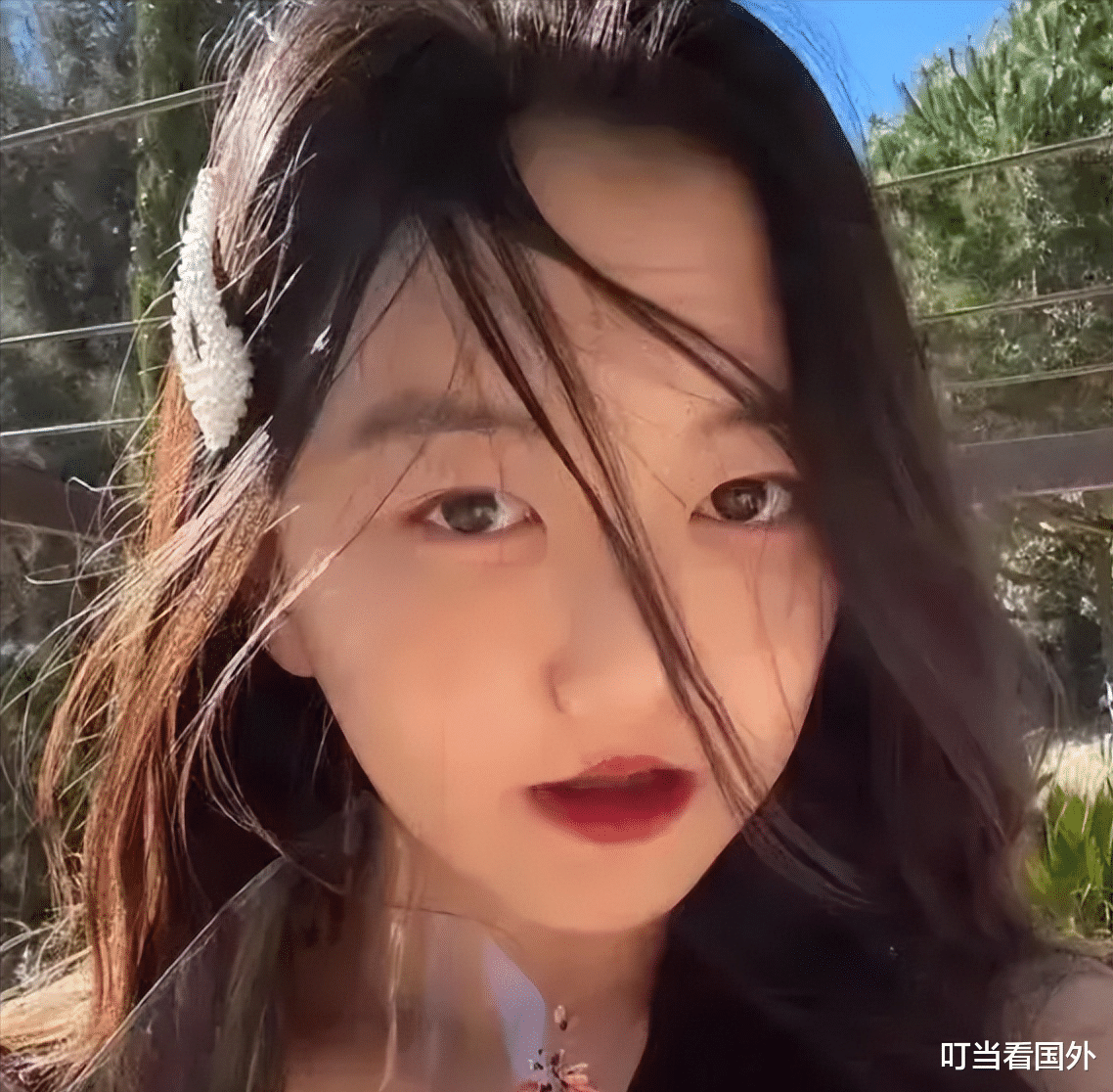 王菲李嫣抚养权曝光！最新细节惊爆，网友热议不已！