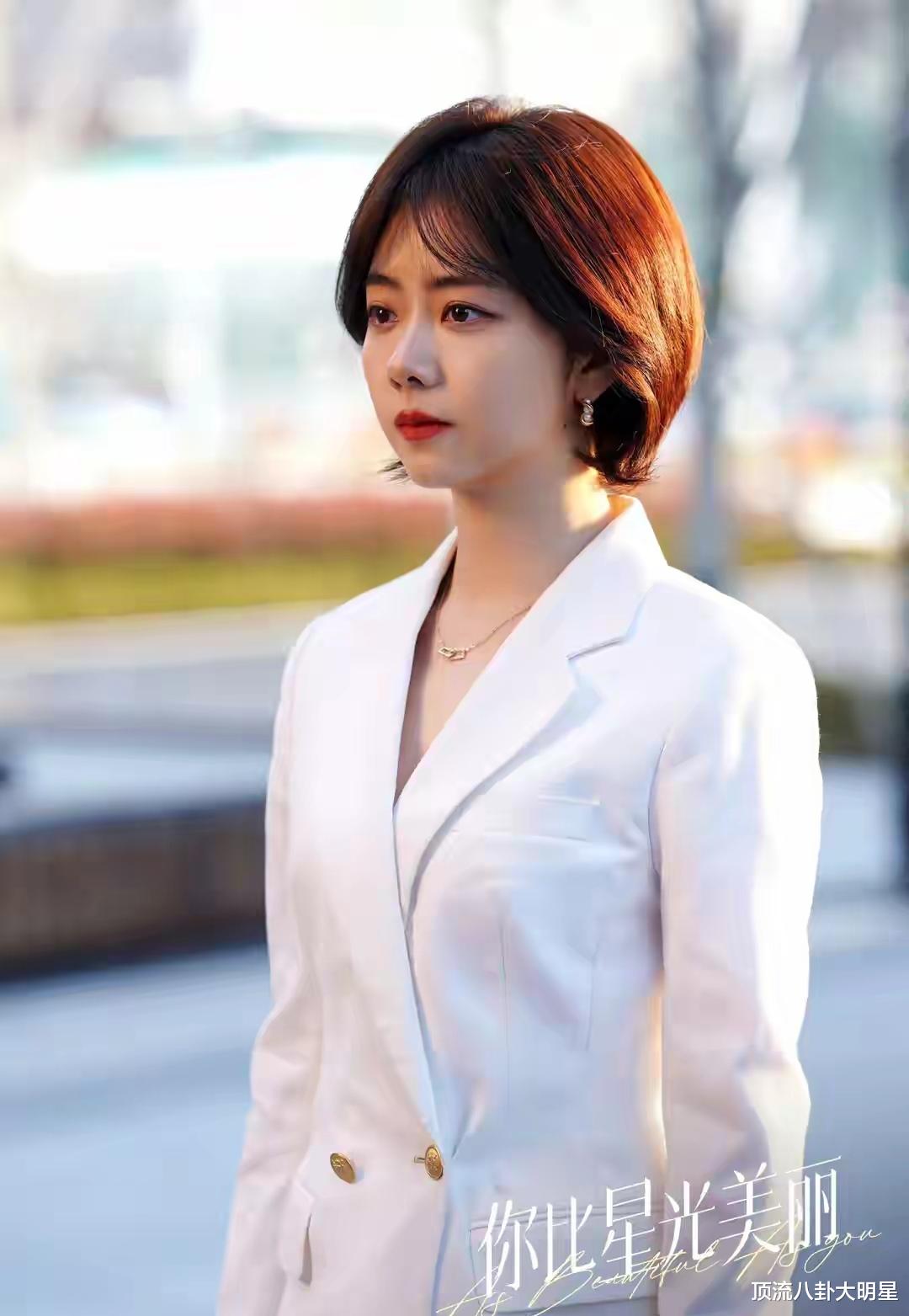 网友评选:10部高分都市职场剧:承欢记第8、你比星光美丽第7、第一封神