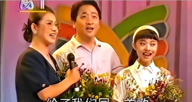 姜珊:被郭德纲造黄谣,父亲姜昆亲手掐断明星梦,45岁依旧单身