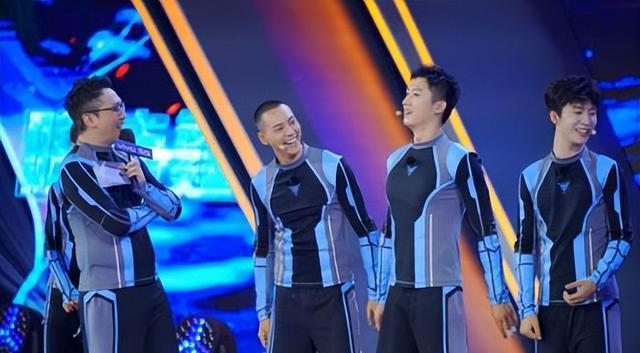 从“综艺巅峰”到“无人问津”，被停播四档综艺，到底做错了什么？