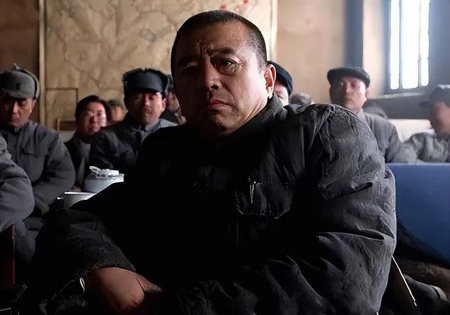 同样演彭德怀,把宗利群和丁勇代一比,我才知道啥是老天爷赏饭吃