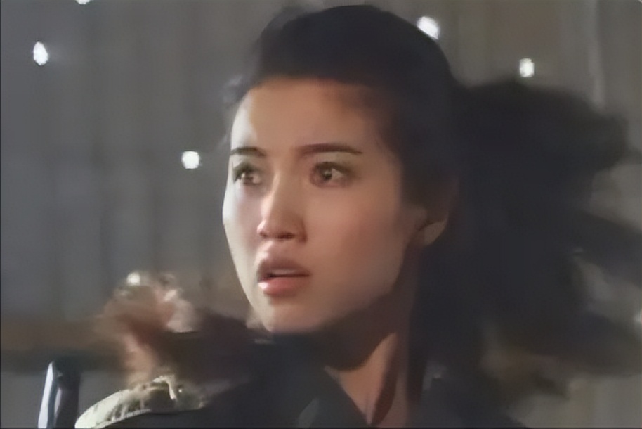 她10年拿8个影后,从不上综艺,声称:饿死也不接广告,至今单身