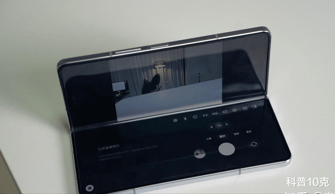 中美韩手机巨头上半年营收对比：三星1085亿，苹果857亿，华为呢