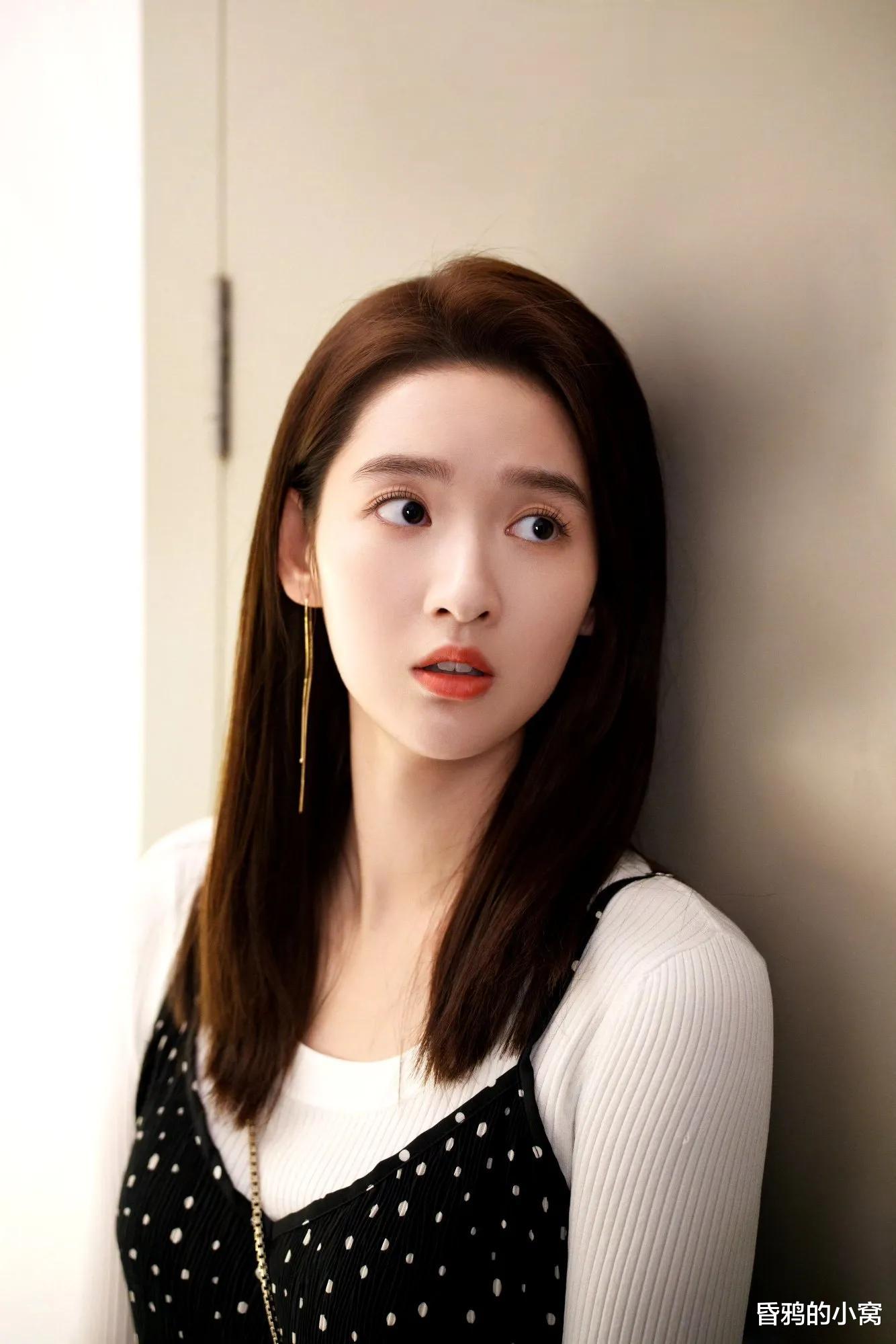 《好团圆》开播，王玉雯又演霸总人妻，真是绝了！