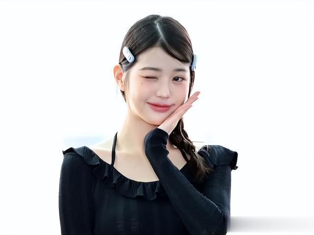 上万的包都拯救不了的“土”!张元英机场,贴头皮发型秒变村妹!