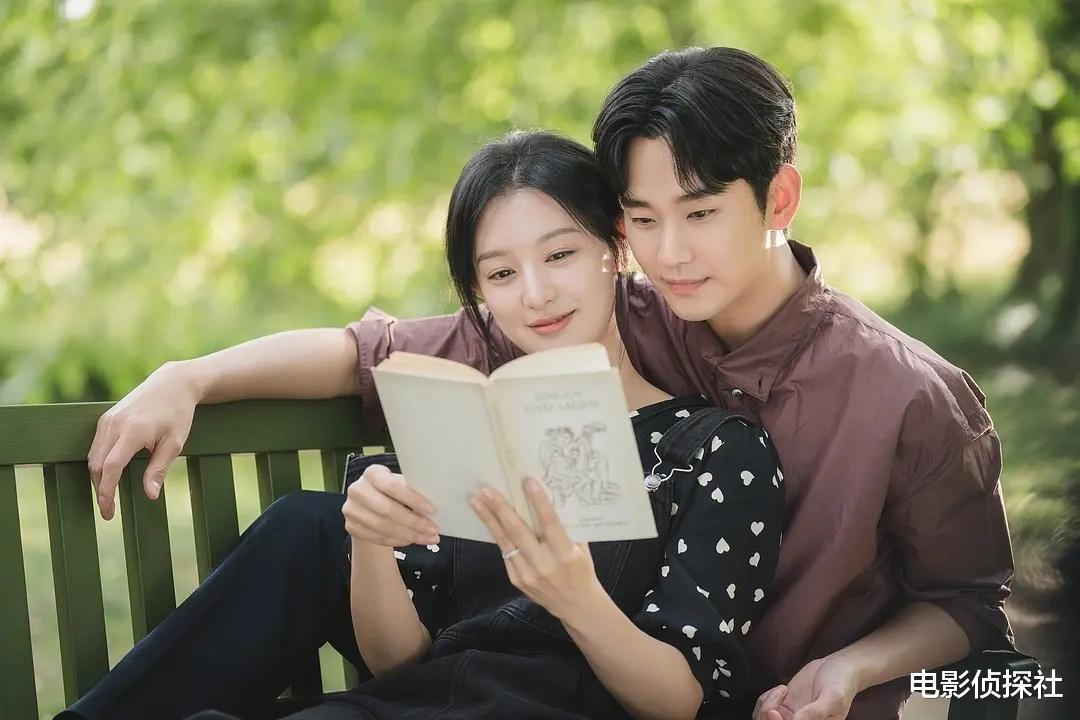 恋情曝光？金赛纶晒与金秀贤贴脸合照，女方争议不断两人相差12岁