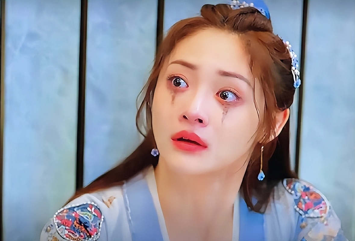 被丑脖子拖累的6位女星,明明有张美人面,换上古装却被狠狠艳压