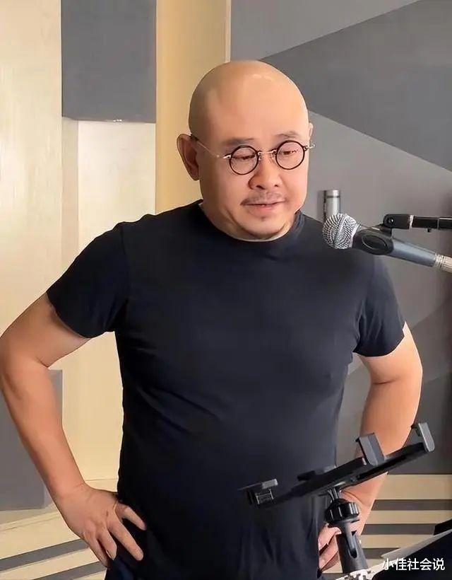 “世间再无云朵”!我算彻底明白,刀郎为啥要拿回四首歌的版权了