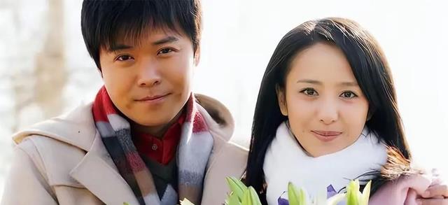 和陈思诚离婚三年!佟丽娅深夜晒照引热议!网友:幸亏当时离了