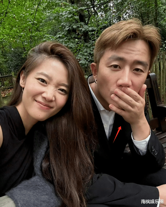 被丑手指拖累的3位男明星,明明有张俊美脸,伸出手却能把人笑死