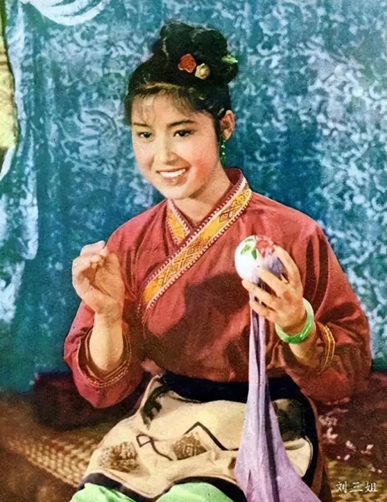 她是首个被执行死刑的女星,曾红遍大江南北,枪毙前喊:这不公平