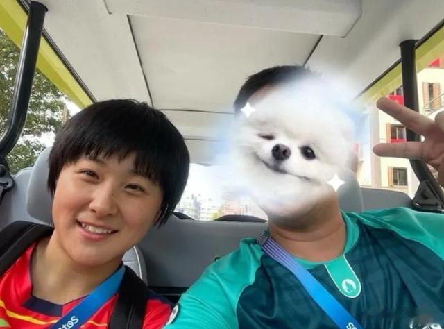 孙颖莎一声欧巴谁扛得住！申裕斌和偶像贴贴，王楚钦暖男实锤！