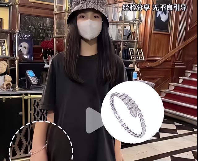 越低调越出乎意料，细看李湘的资产，才明白这才是她敢离婚的底气