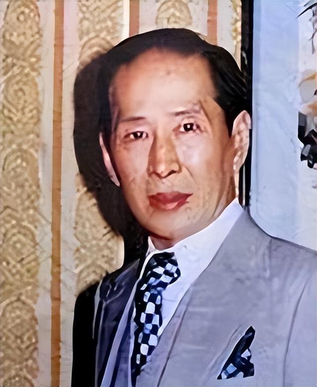 香港巨富临死嘱咐儿子,一定要使劲花钱当个败家子,最好一分不剩