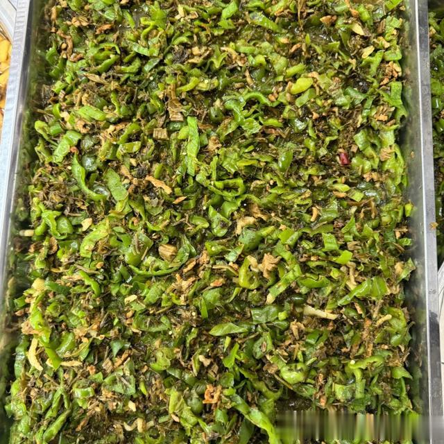 江苏小伙吐槽工作餐,宁可点外卖也不吃,网友看完:换我也不想吃