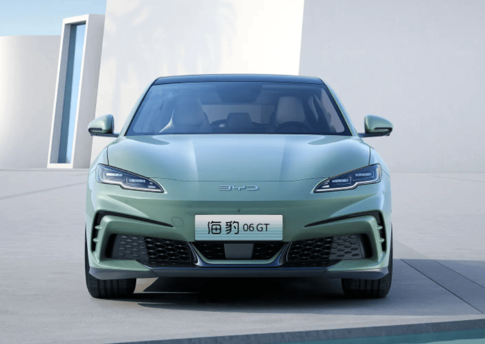 年轻人的GT?比亚迪海豹06GT起售13.68万,配400V/800V快充