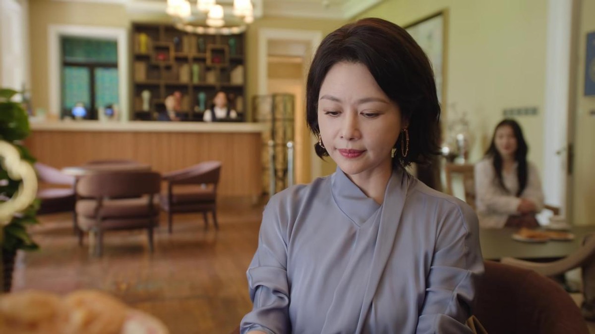 一直以为她们退圈了,后来却发现跑《承欢记》演妈了,美人迟暮啊