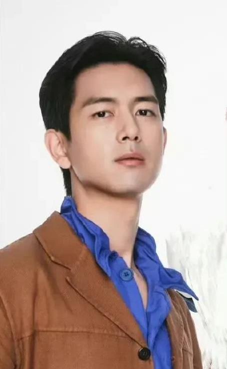 跨年来袭，美男洗牌，王一博登顶，于适9杨洋8李现7成毅6肖战第2