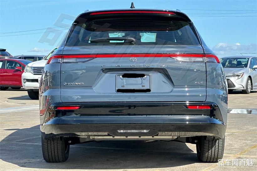 丰田皇冠SUV“新成员”！轴距2米85，两种动力可选，或于年内入华
