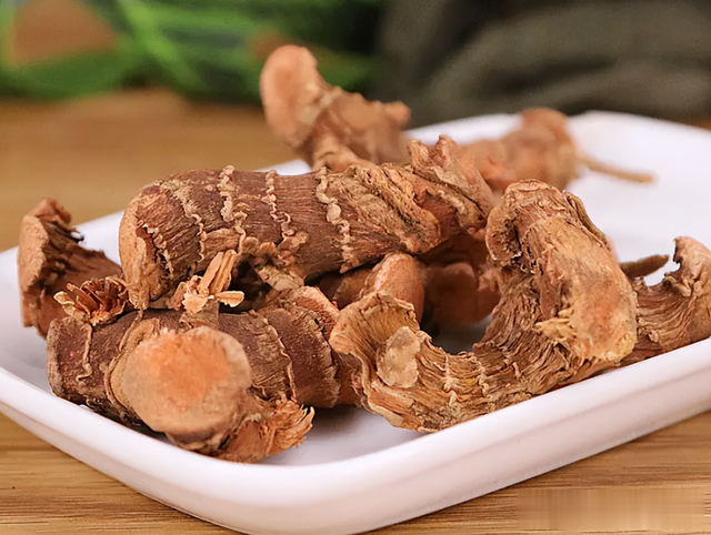 无论卤什么肉，只要4种香料，整条街闻着都香，软糯入味越吃越香