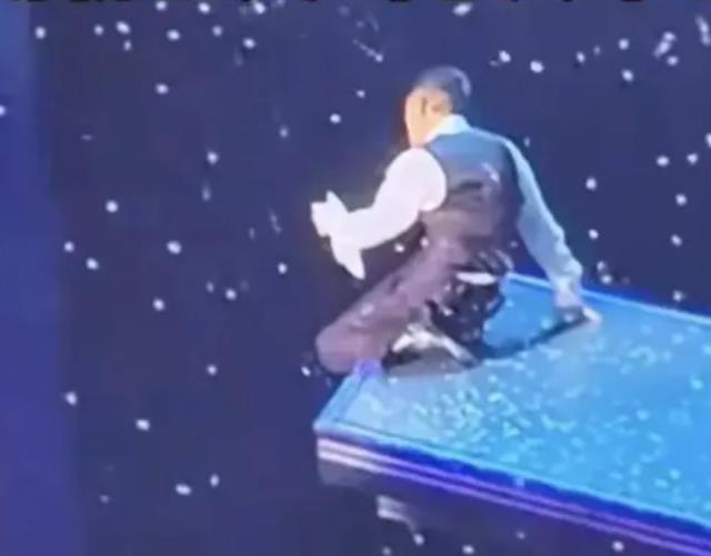 国台办回应！刘德华在台高唱《中国人》一事再发酵，谢霆锋被提及