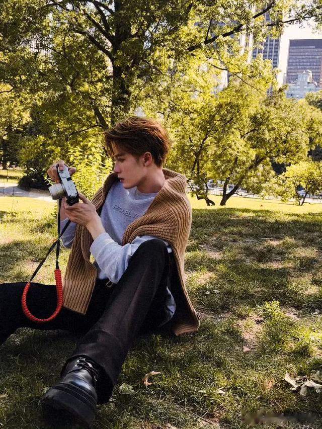 9.15娱乐资讯:王一博肖战赵丽颖任嘉伦 杨洋唐嫣檀健次刘诗诗