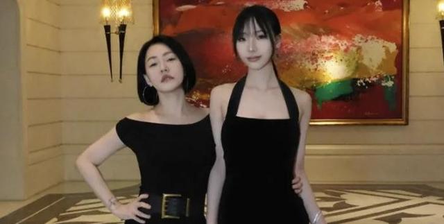 小s夫妻赴美送女儿上学,科系曝光被指太水了。