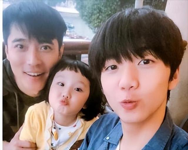 为继子放弃生育、接盘私生子、娶三婚老婆,娱乐圈后爹只服这4位