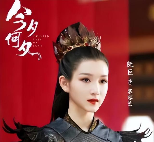 46岁陈思诚带25岁女友欧洲度假,女友腰圆臀肥,比佟丽娅壮实许多