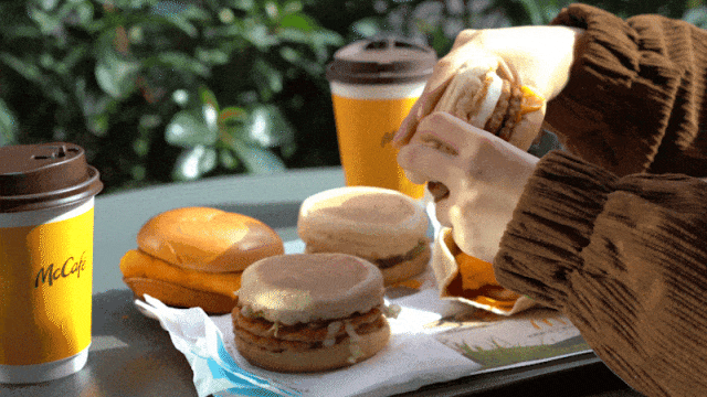 麦当劳早餐热量大测评！这样吃，不长胖！