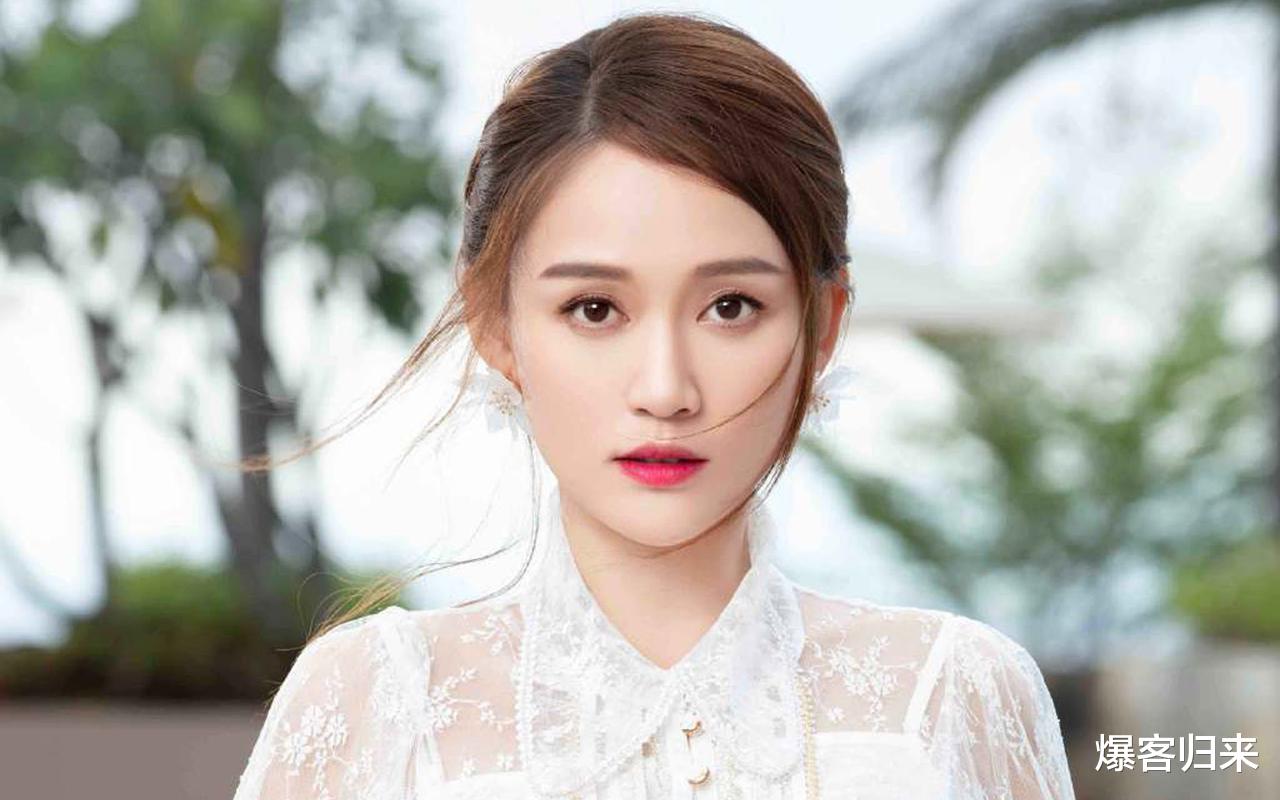 陈乔恩6天减6斤引发网友热议,葡萄柚减肥法真的靠谱吗?