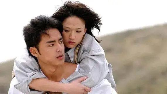 陈乔恩过年胖五公斤，同一件衣服对比明显，备孕两年一直怀不上！