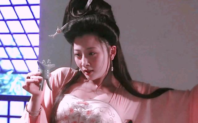 许晴的臀、殷桃的腰、李小冉的胸,这些中年女星性感起来真要命