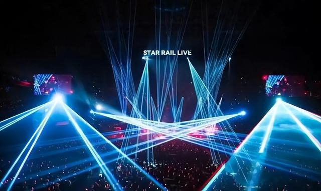 戏里赤裸上阵，生活中守身如玉，曾“一脱扬名”她51岁了还没对象