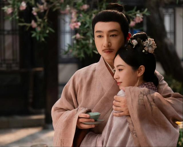 于正新剧演“姜家主母”，对比45岁的陈乔恩与董璇，差距一目了然