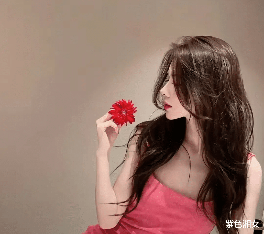 看了孙一宁的最新大片,我真的沦陷了,不愧是王思聪心中的朱砂痣