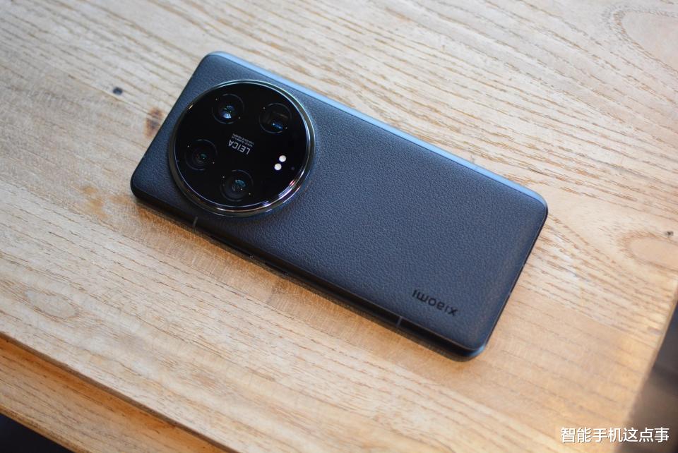 小米15 Ultra影像再次浮出水面:强潜望路线,有望做到等效10x!