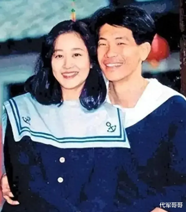 她17岁出道红极一时,婚后却遭闺蜜插足,43岁在家中烧炭自杀