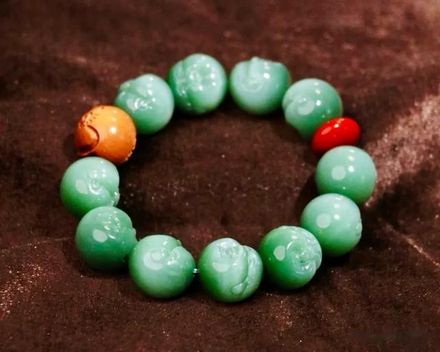 玉圈儿奢侈品!奇货可居的猫眼和田玉!