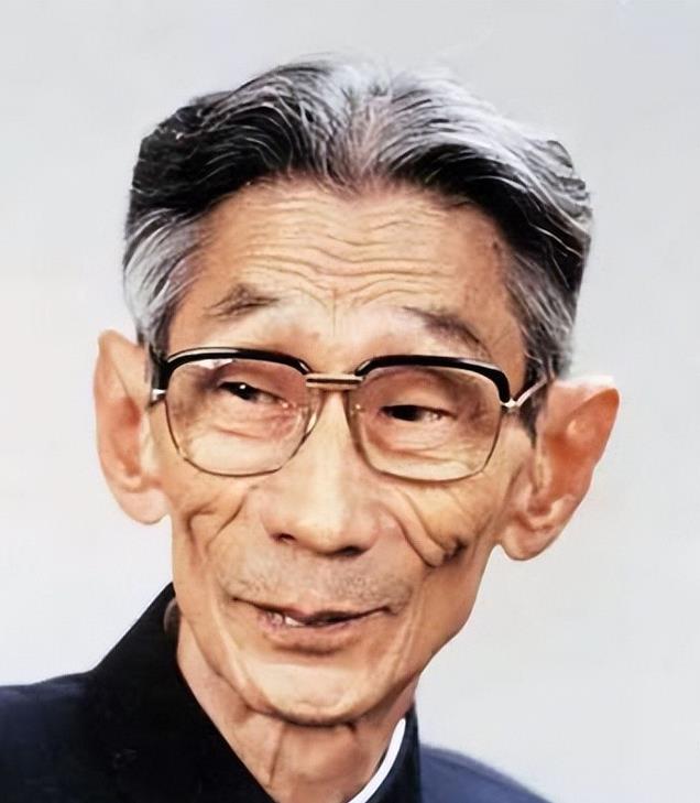 大口吃肉大碗喝酒、爱抽华子，93岁的杨少华，在享福路上一去不返