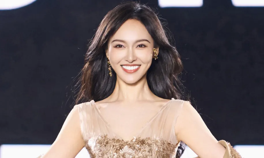 唐嫣突然公布喜讯，粉丝集体炸锅：三年了，终于等到这一天了！