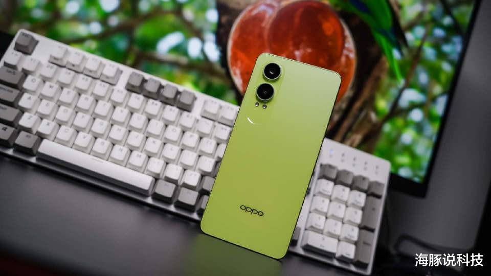 OPPO爆发,5500mAh大电池+120Hz直屏+80W闪充,四年流畅!